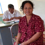 health-center-samraung-thom-from-left-tb-doctor-patient